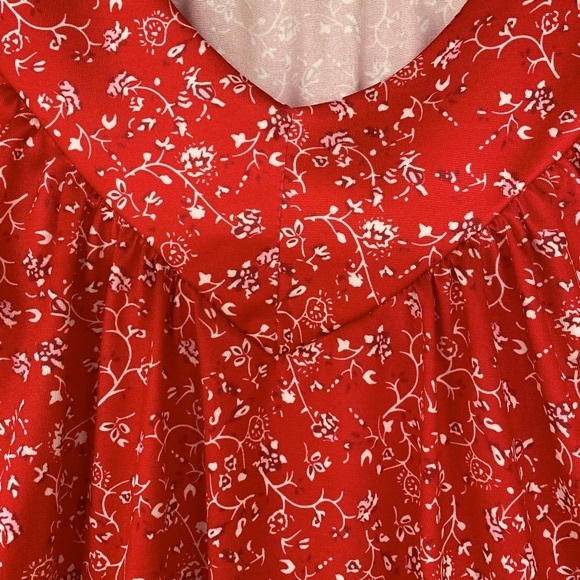 unbranded Tops - Petite floral print short sleeve blouse. Unbranded Red white Plus Size 1X -2X